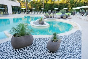Indoor pool, outdoor pool