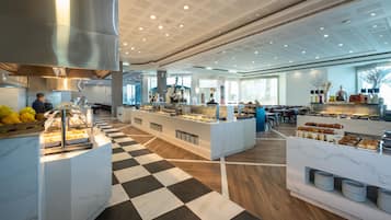 Frühstück, Mittagessen, Abendessen, Küche des Mittleren Ostens