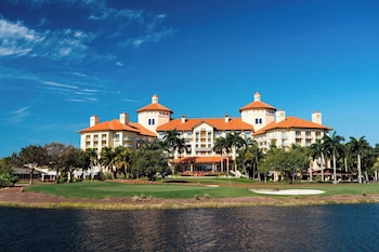 Hotel Exterior at The Ritz-Carlton Naples, Tiburon