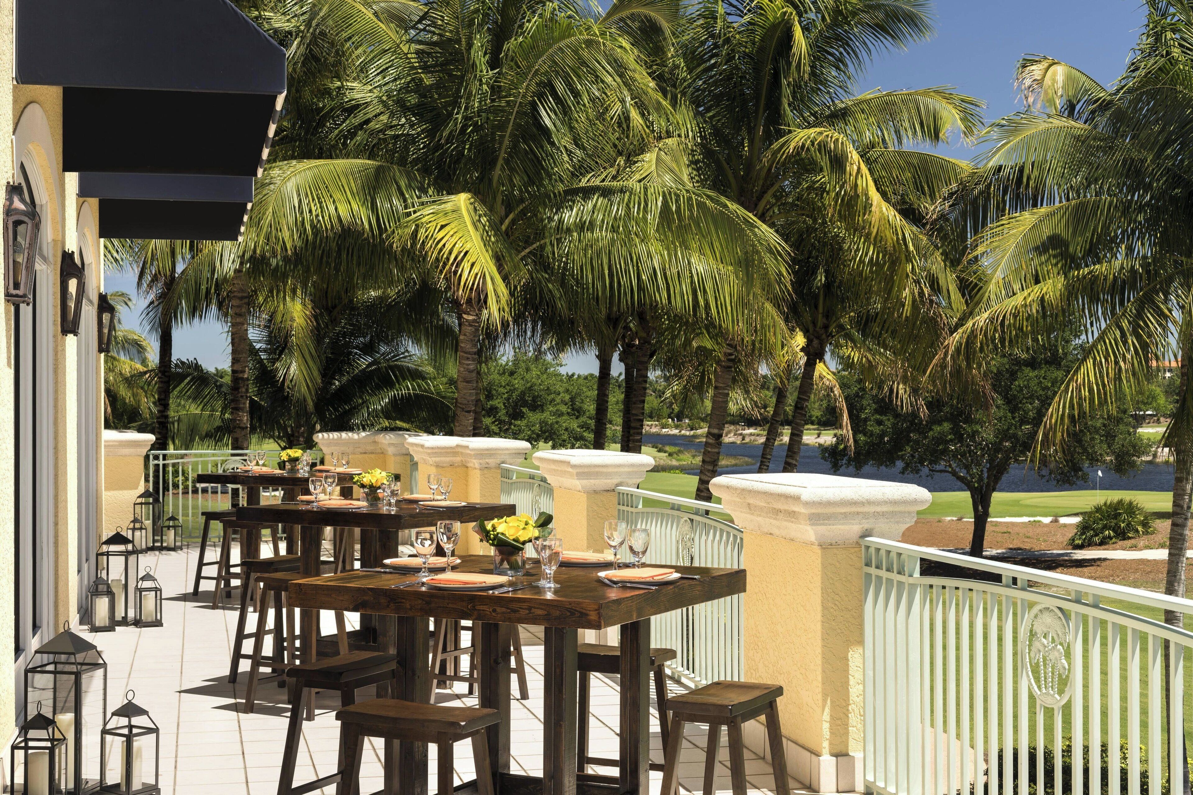 breakfast, lunch and dinner served