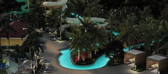 提布隆那不勒斯丽思卡尔顿酒店