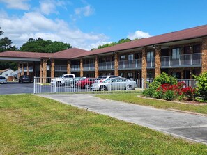 숙박 시설 정면