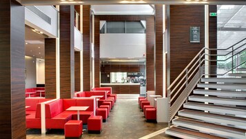 Lobi dinlenme salonu