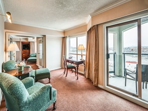 Suite, 2 Queen Beds, Harbour View | Living area | TV