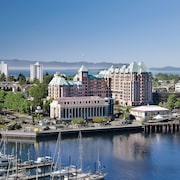 Hotel Grand Pacific