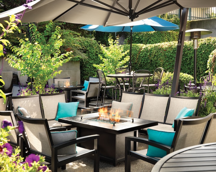 grand pacific series patio umbrella sunbrella cantilever | 12 foot offset umbrella water and stain ELEGANT CURVED POLE DESIGN Grand patio 11 FT 10-Year-Non-Fading
