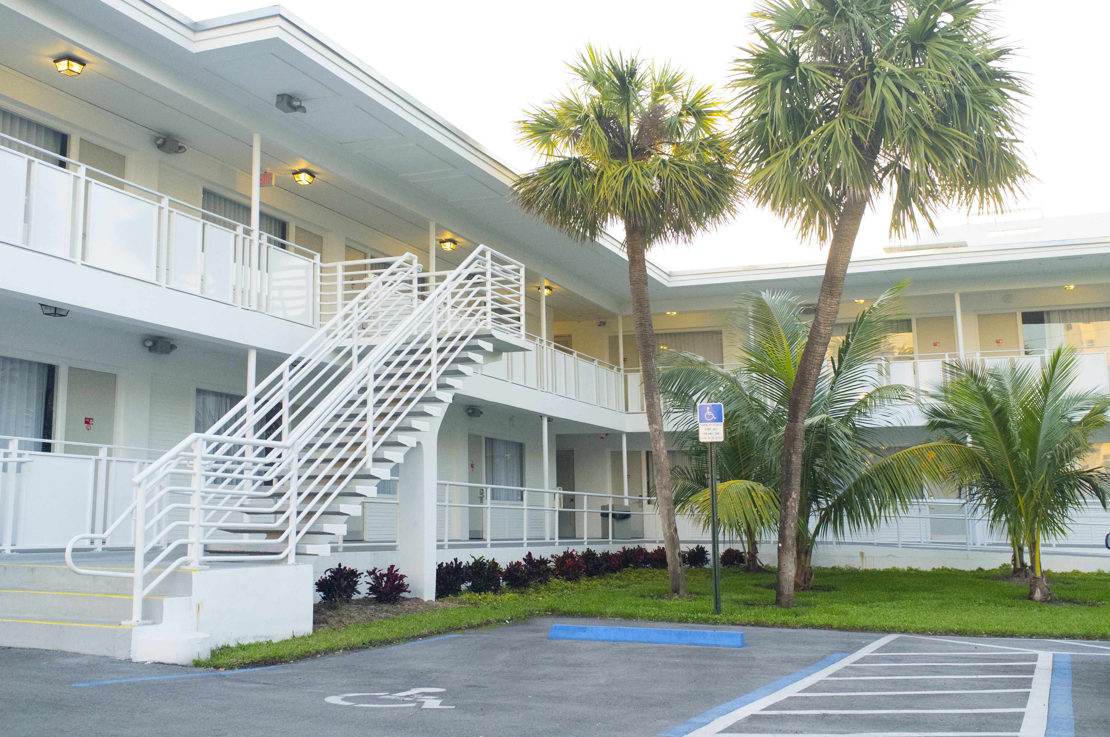 Foto - Collins Hotel