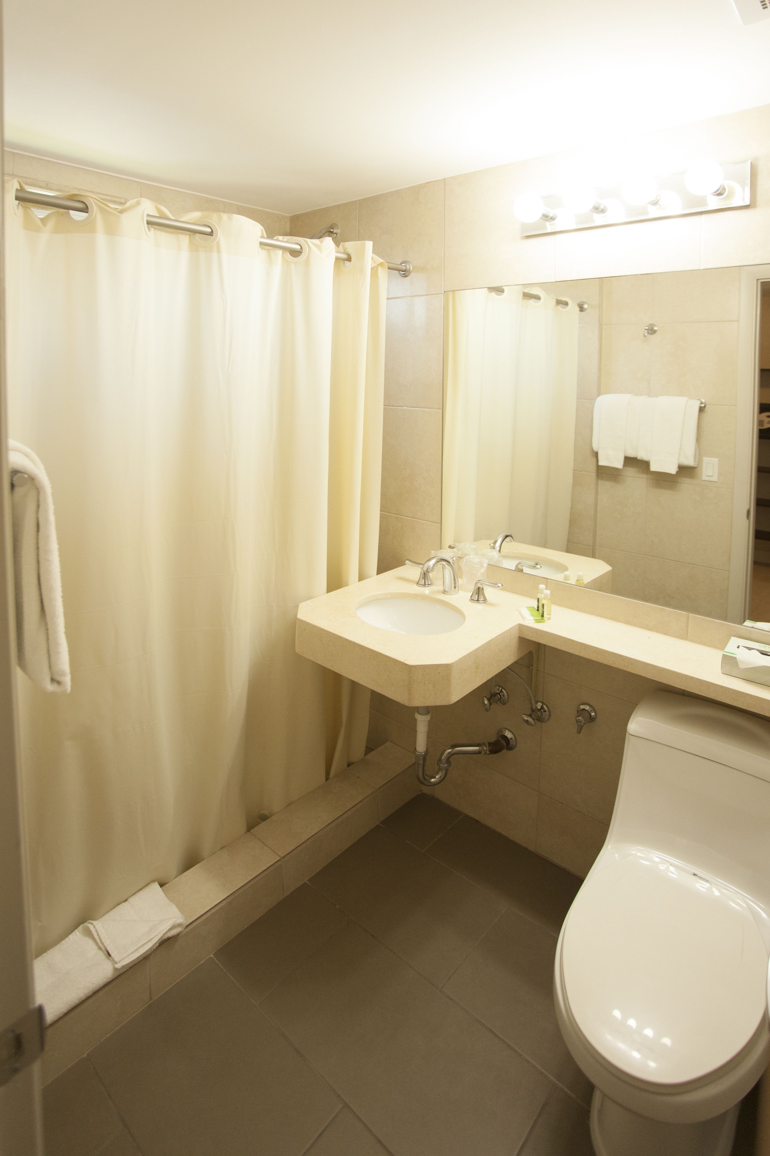 Foto - Collins Hotel