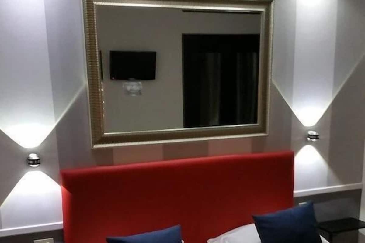 Coffres-forts dans les chambres, bureau