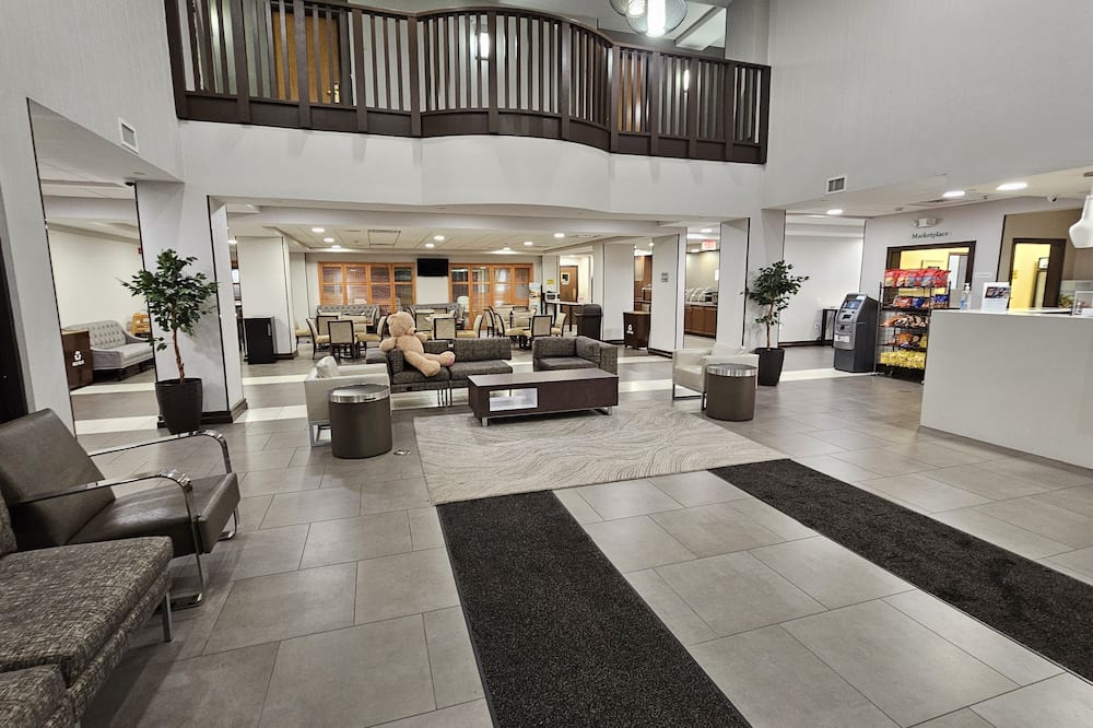 Wingate by Wyndham Chantilly / Dulles Airport