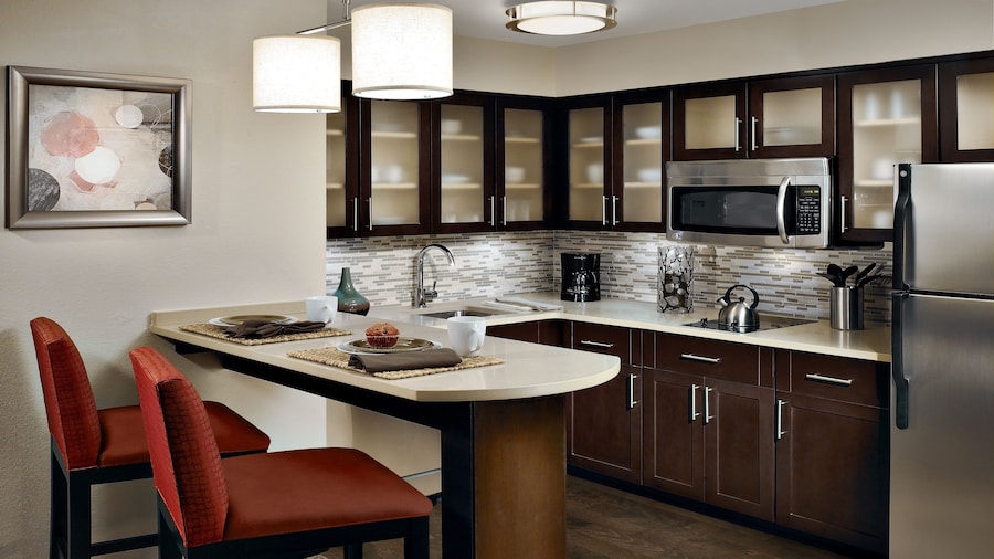 Staybridge Suites Detroit-Utica by IHG