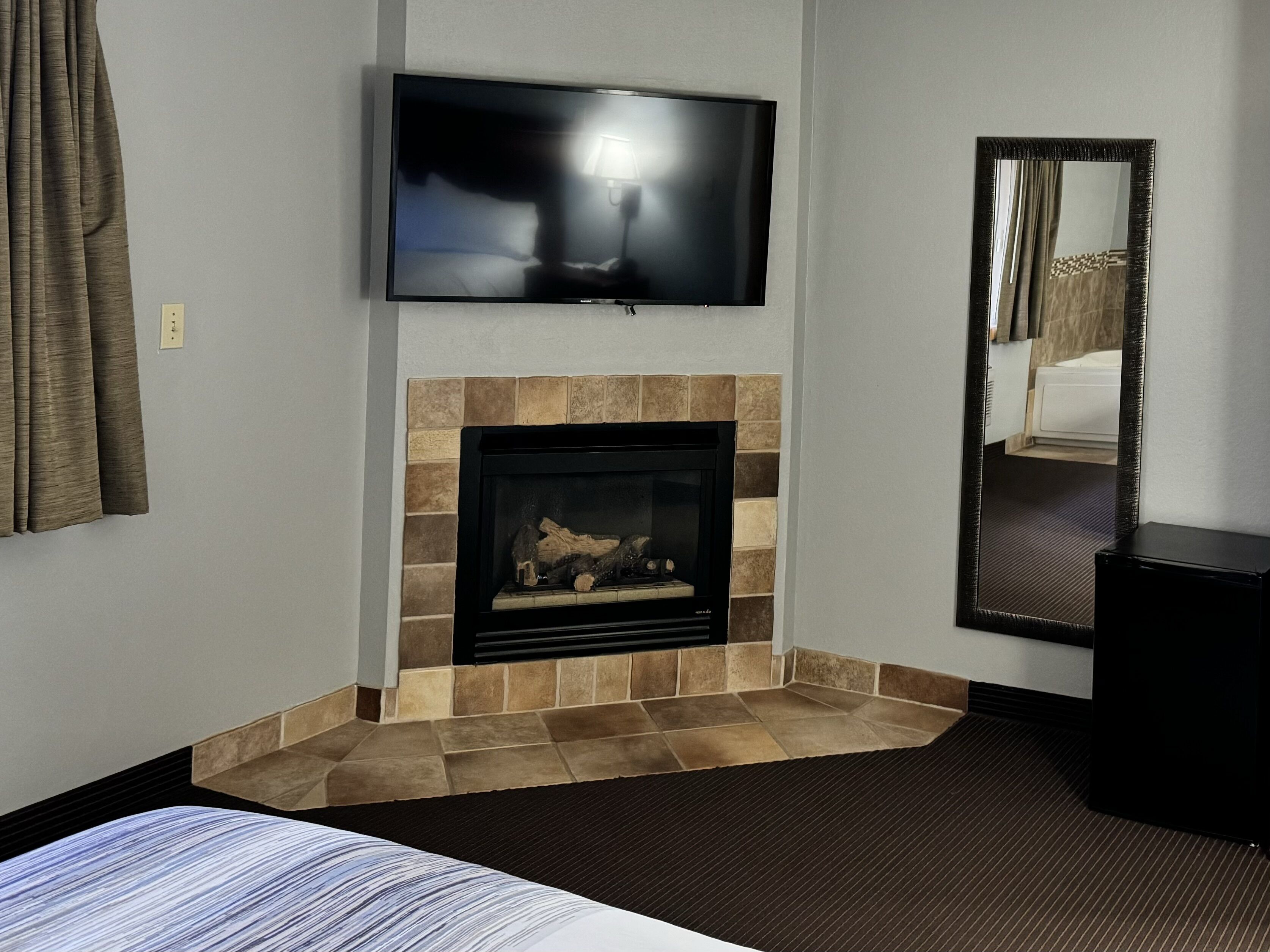 room, 1 bedroom, non smoking (1 king bed) | hypo-allergenic bedding, desk, laptop workspace, blackout curtains