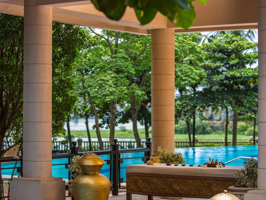 Outdoor pool, pool umbrellas, sun loungers