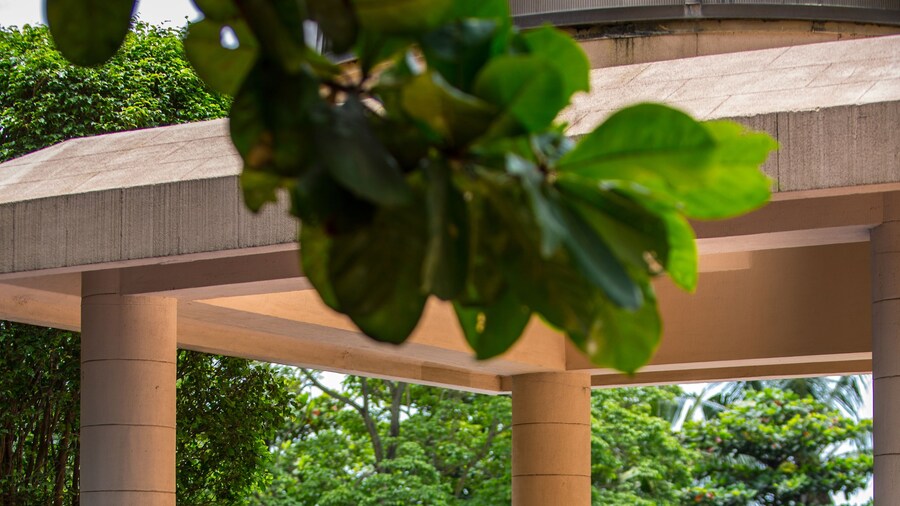 Lakeside Chalet - Mumbai, Marriott Executive Apartments