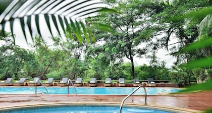 Lakeside Chalet - Mumbai, Marriott Executive Apartments