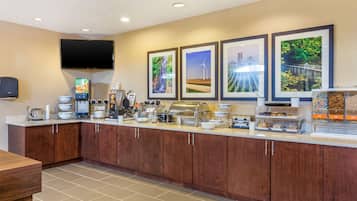 Free daily buffet breakfast
