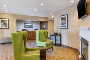 Lobby - Comfort Inn DeKalb - University Area (DeKalb)