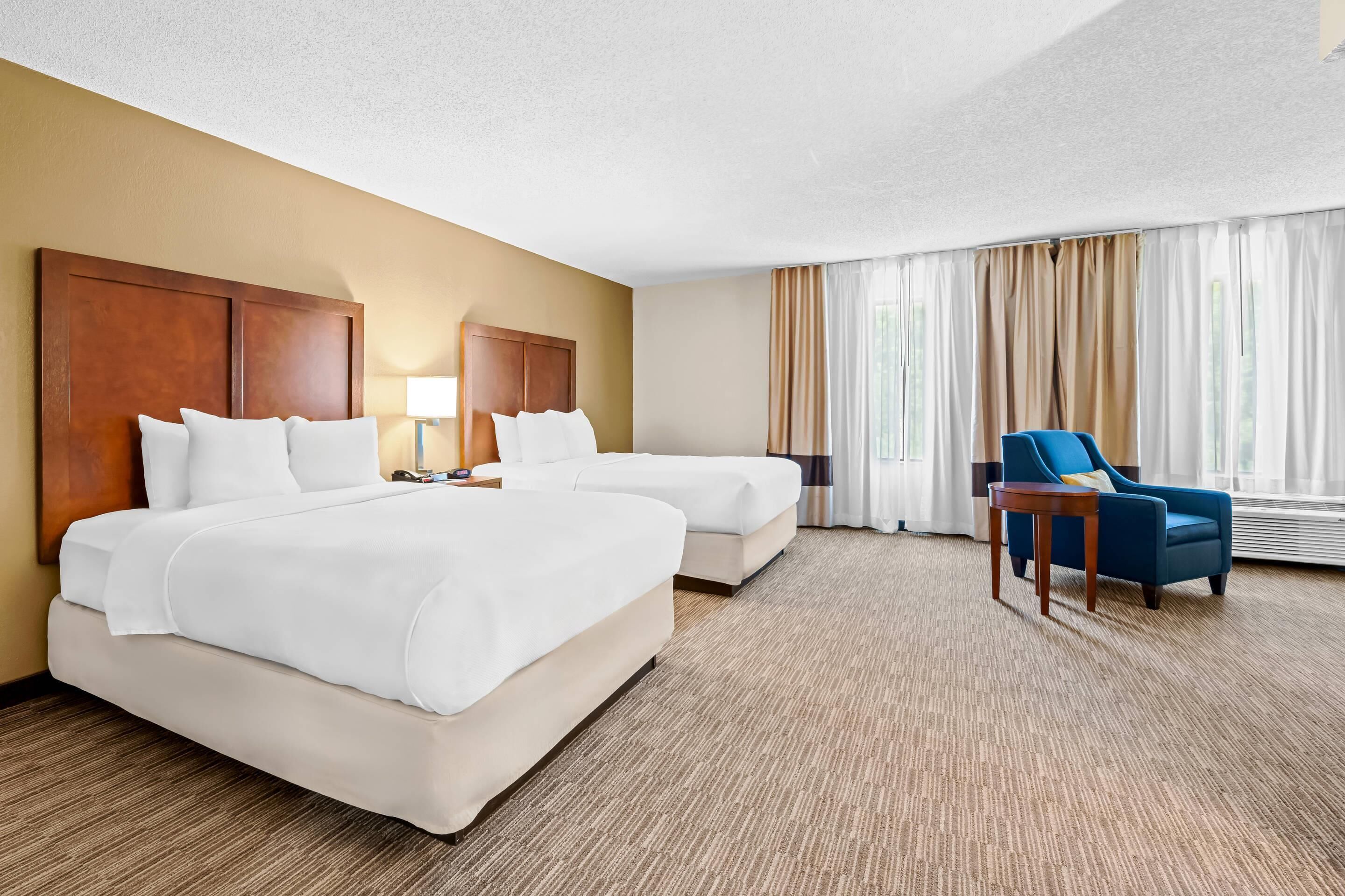 Suite, 2 Queen Beds, Non Smoking