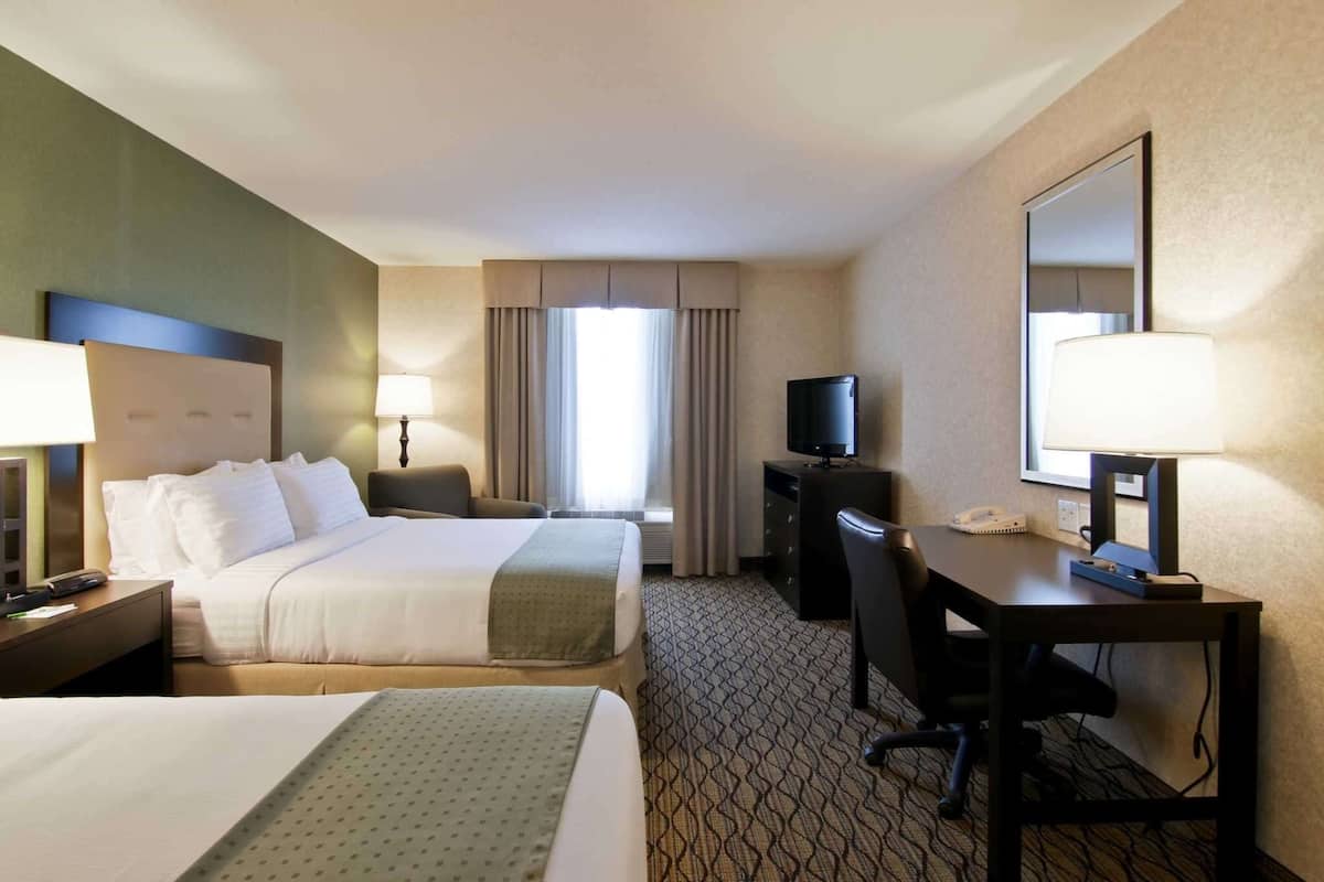 Standard Room 2 Queen Beds Non Smoking