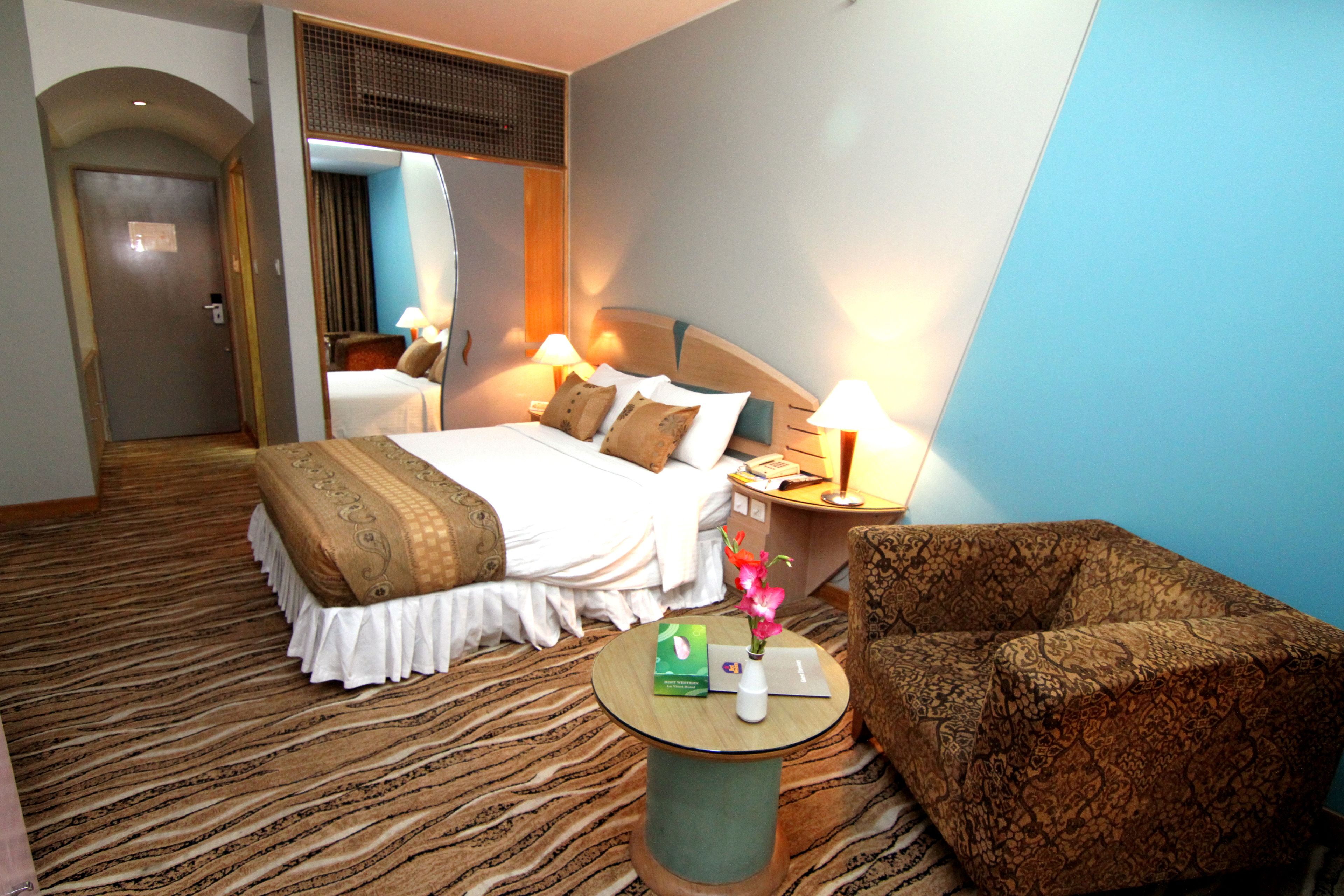 Executive Deluxe Room | Premium bedding, rollaway beds