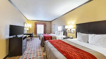 Skrivbord, strykjärn/strykbräda, wi-fi och sängkläder