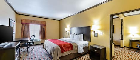Suite, 1 cama King size, con acceso para personas discapacitadas, para no fumadores | Escritorio, tabla de planchar con plancha, wifi y ropa de cama