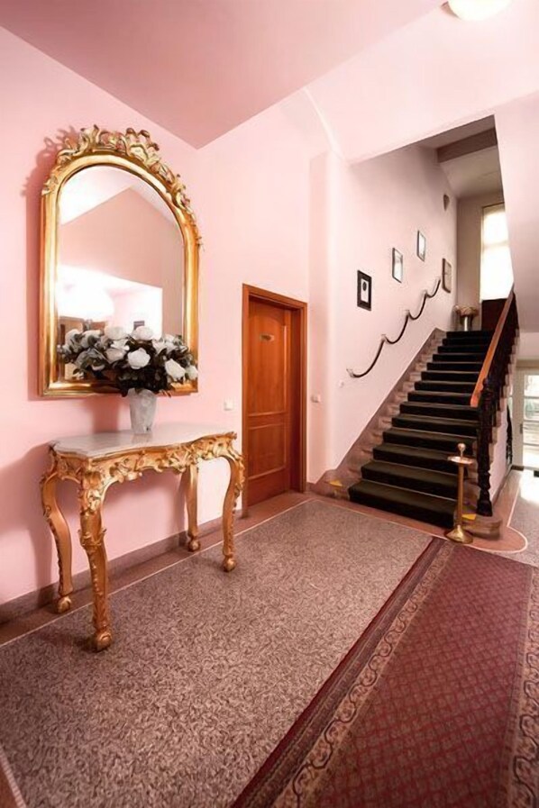 Staircase - Hotel Residence Select (Prague)