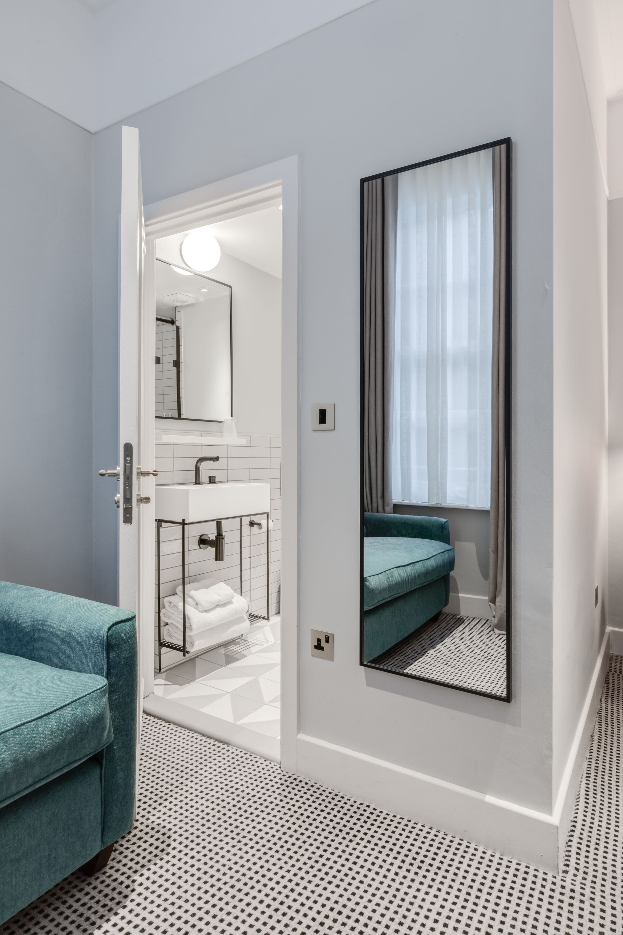 Photo - Mornington Hotel London Kensington, BW Premier Collection