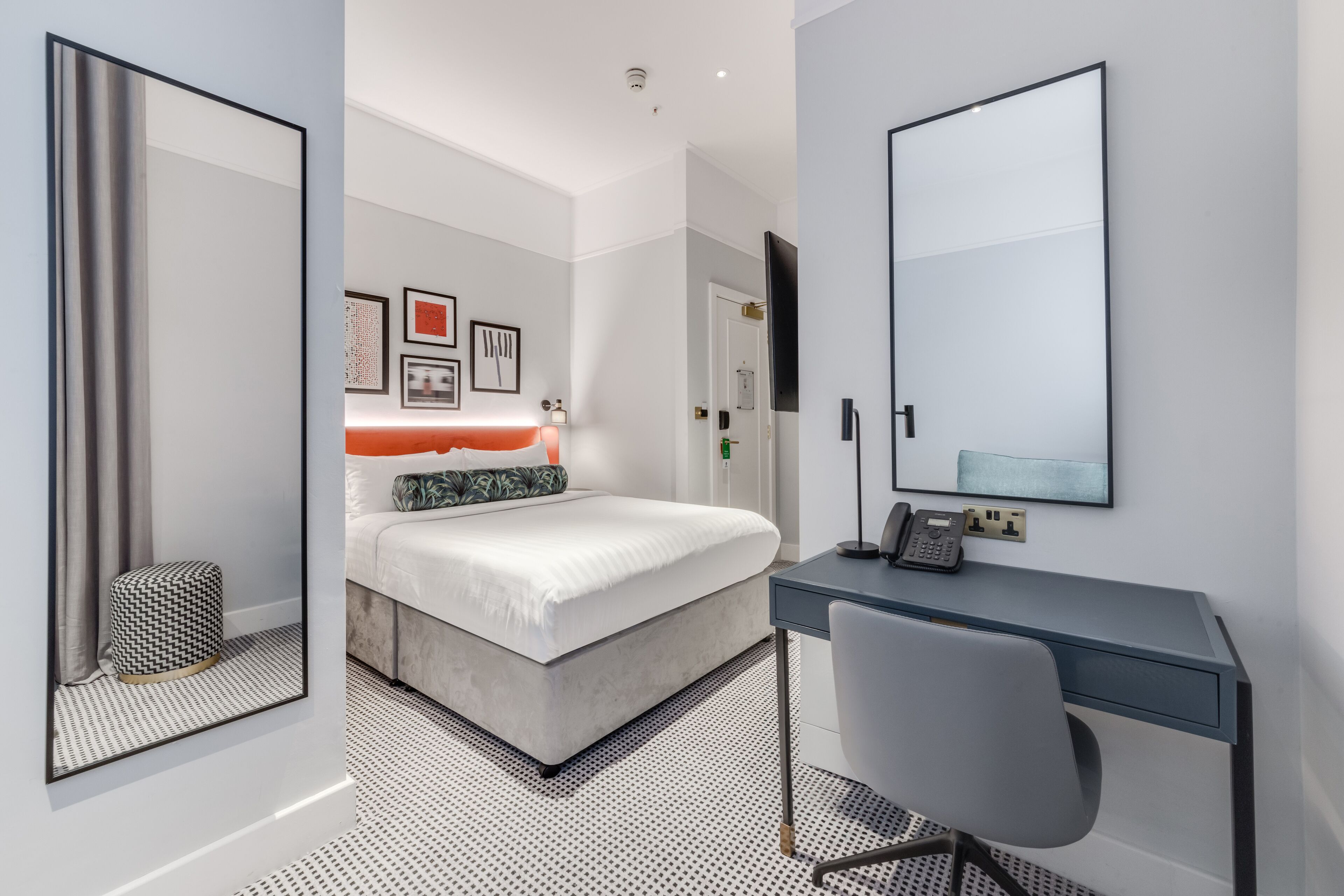 Photo - Mornington Hotel London Kensington, BW Premier Collection