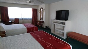 Junior Suite, Two Queen Beds | Iron/ironing board, free WiFi - Palacio del Sol (Chihuahua)