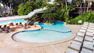 Alberca al aire libre