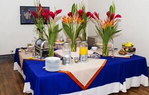 Breakfast area - Rincón del Valle Hotel & Suites (San José)