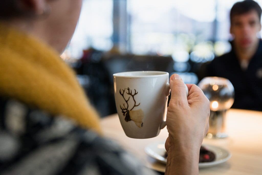 free buffet breakfast