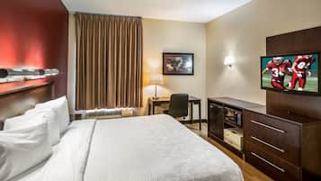Superior Room, 1 King Bed, Accessible (Smoke Free) | Desk, laptop workspace, blackout drapes, iron/ironing board