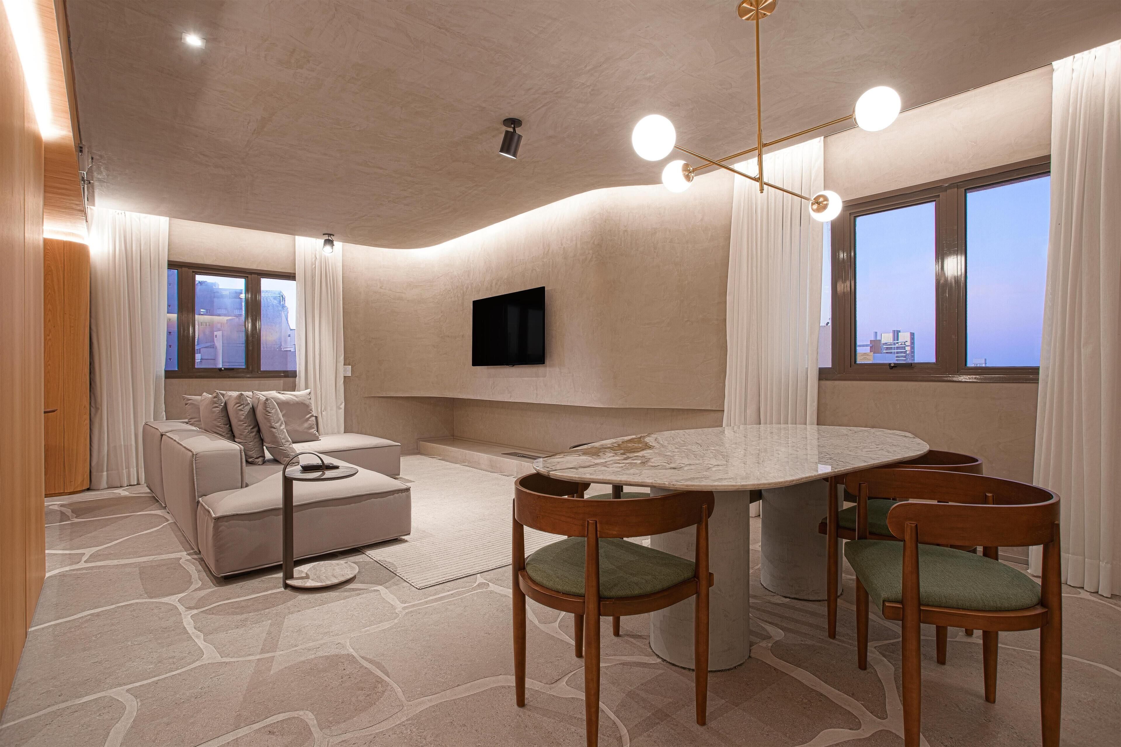 Photo - QOYA Hotel Curitiba, Curio Collection by Hilton