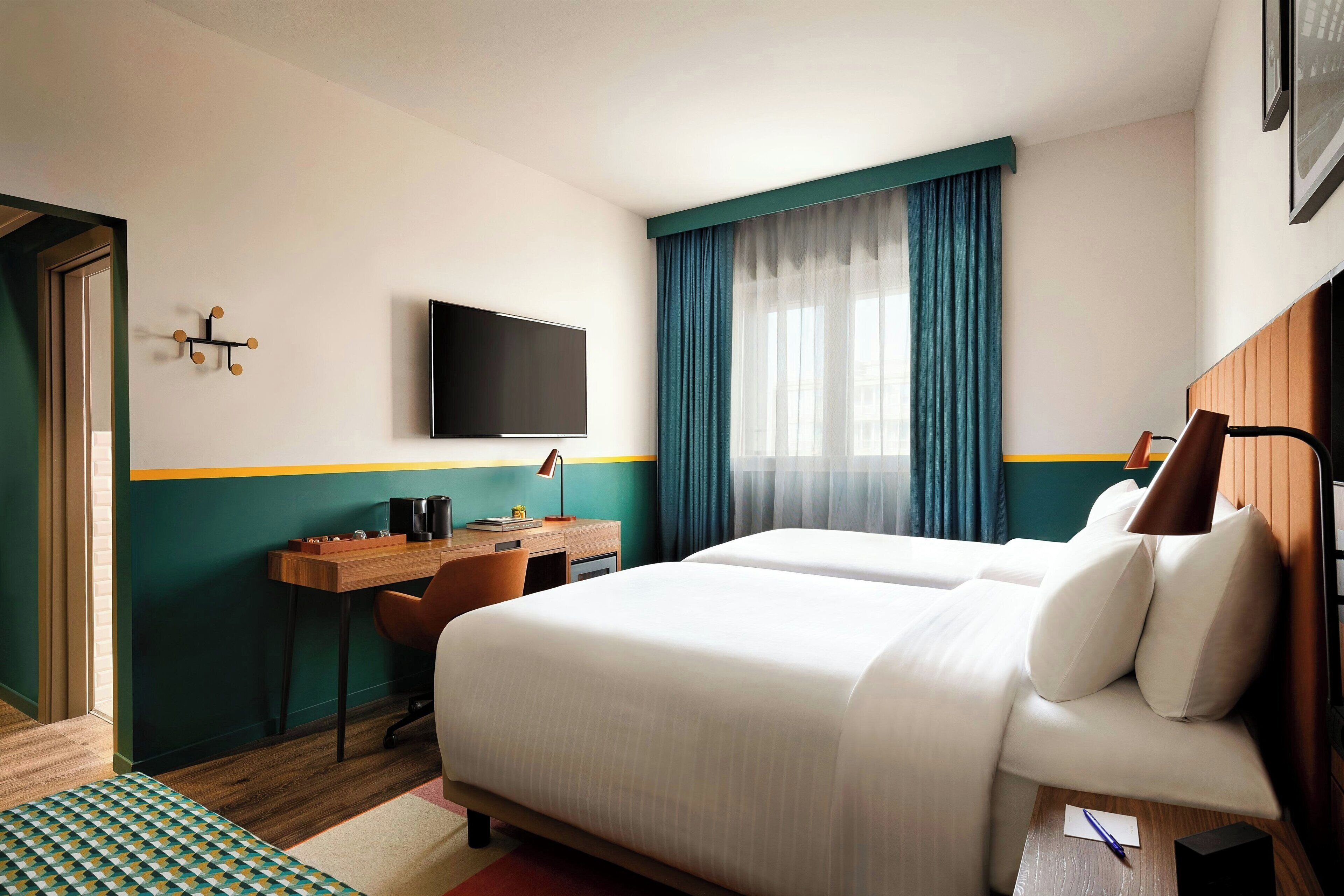 down duvets, minibar, in-room safe, desk