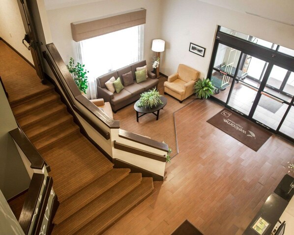 Lobby - Sleep Inn & Suites (Hagerstown)