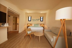 Literie de qualité, coffre-fort, décor unique, ameublement unique