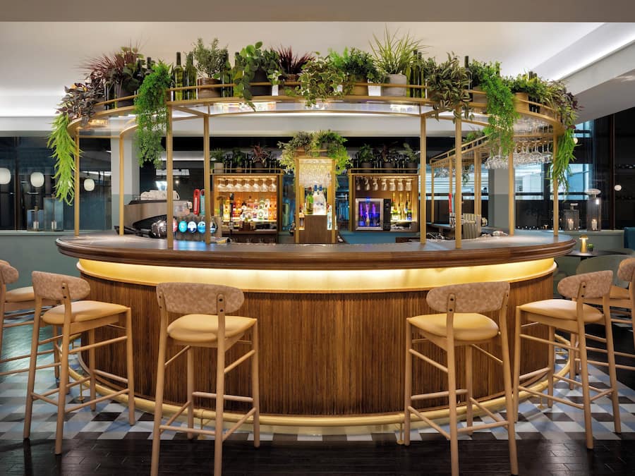 Bar (en la propiedad)