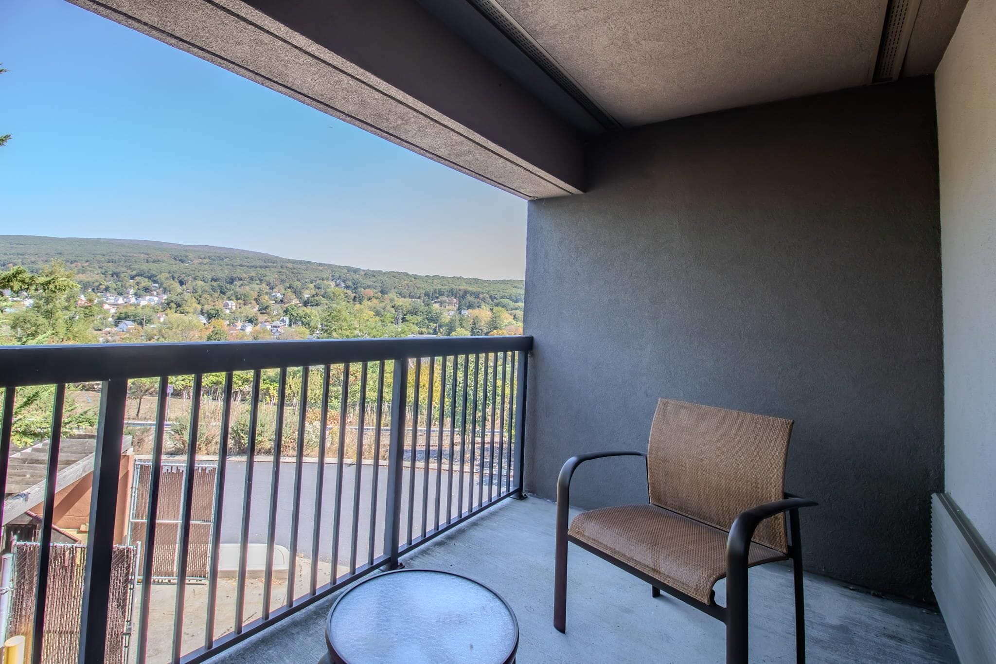 In-room safe, desk, laptop workspace, soundproofing