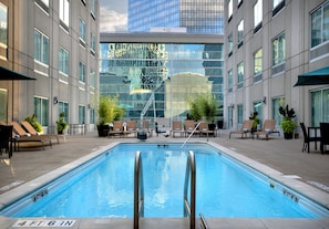 Room, 2 Queen Beds, Non Smoking, Courtyard View | Courtyard view
