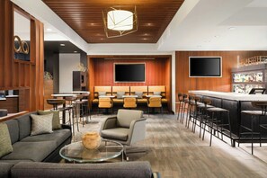 Bar (on property) - Courtyard by Marriott Charlotte City Center (Charlotte)
