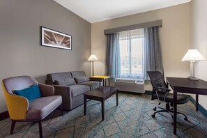 豪華客房, 1 張特大雙人床, 非吸煙房 (Deluxe Executive Room) | 舒適加層、書桌、筆電工作空間、遮光布/窗簾