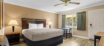 Quality Inn & Suites Santa Maria