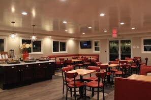 Déjeuner continental gratuit tous les jours