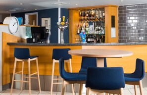 Bar (in der Unterkunft)