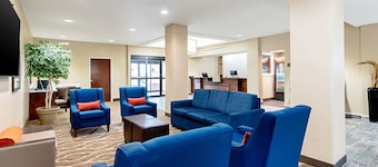 Comfort Inn & Suites Pine Bluff