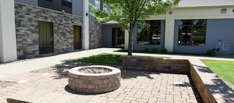 Hampton Inn Youngstown-North