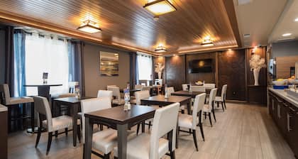 Holiday Inn Express Redwood City-Central by IHG