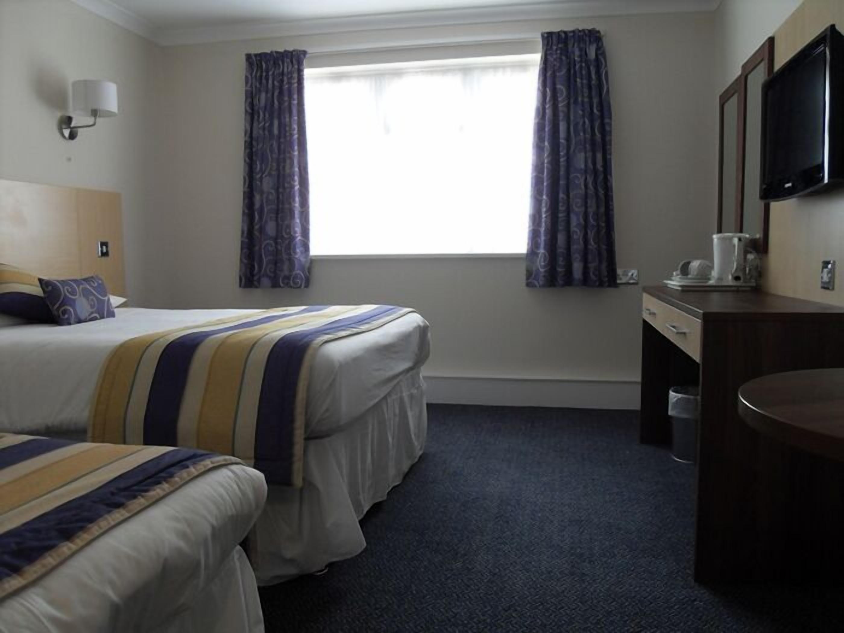 hypo-allergenic bedding, in-room safe, free cots/infant beds, free wifi